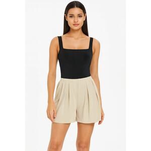 Kate Kasin Women’s Pleated Beige Elastic Waist Shorts Size Large